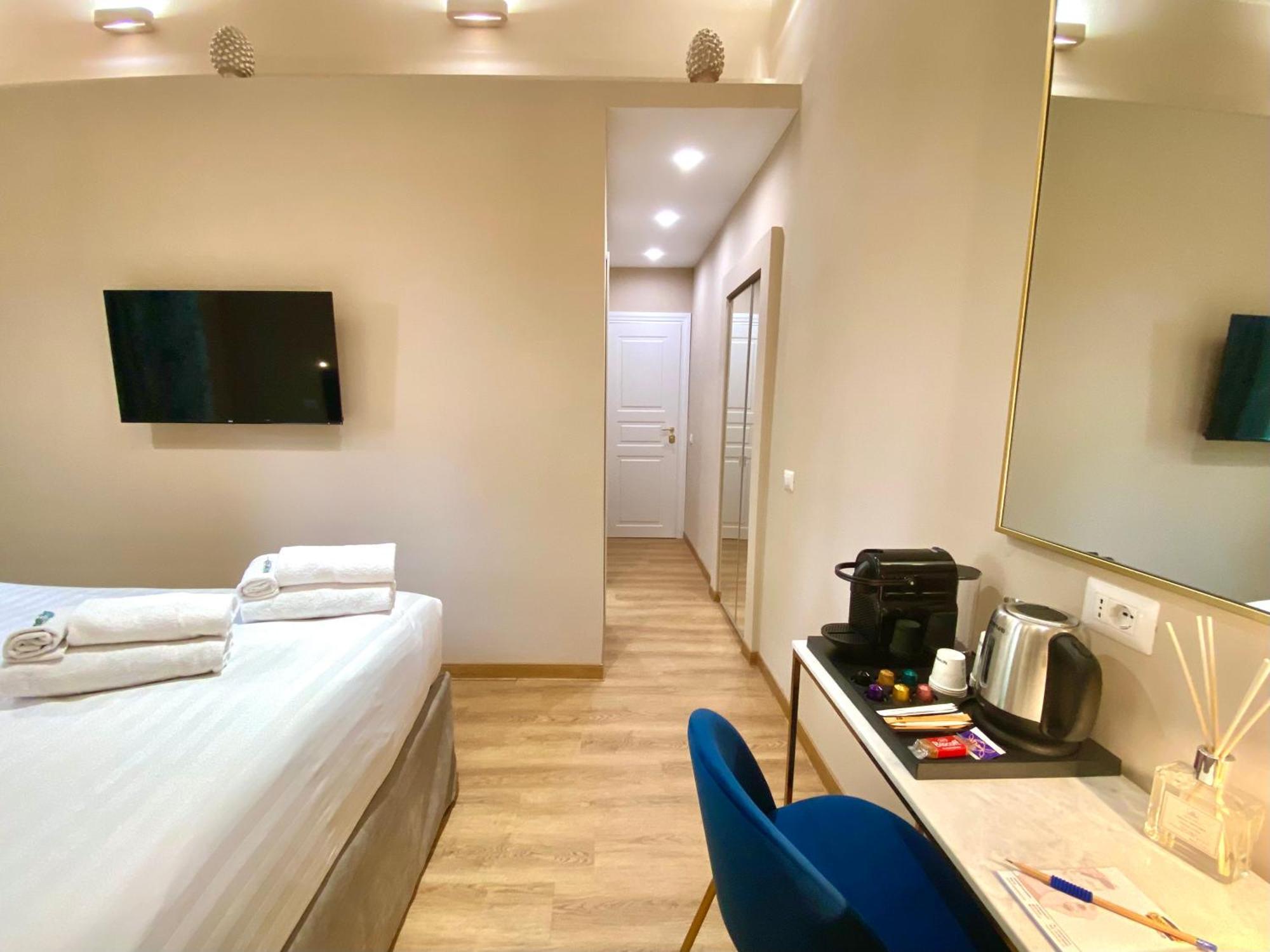 Queen Of Rome Luxury Rooms 외부 사진