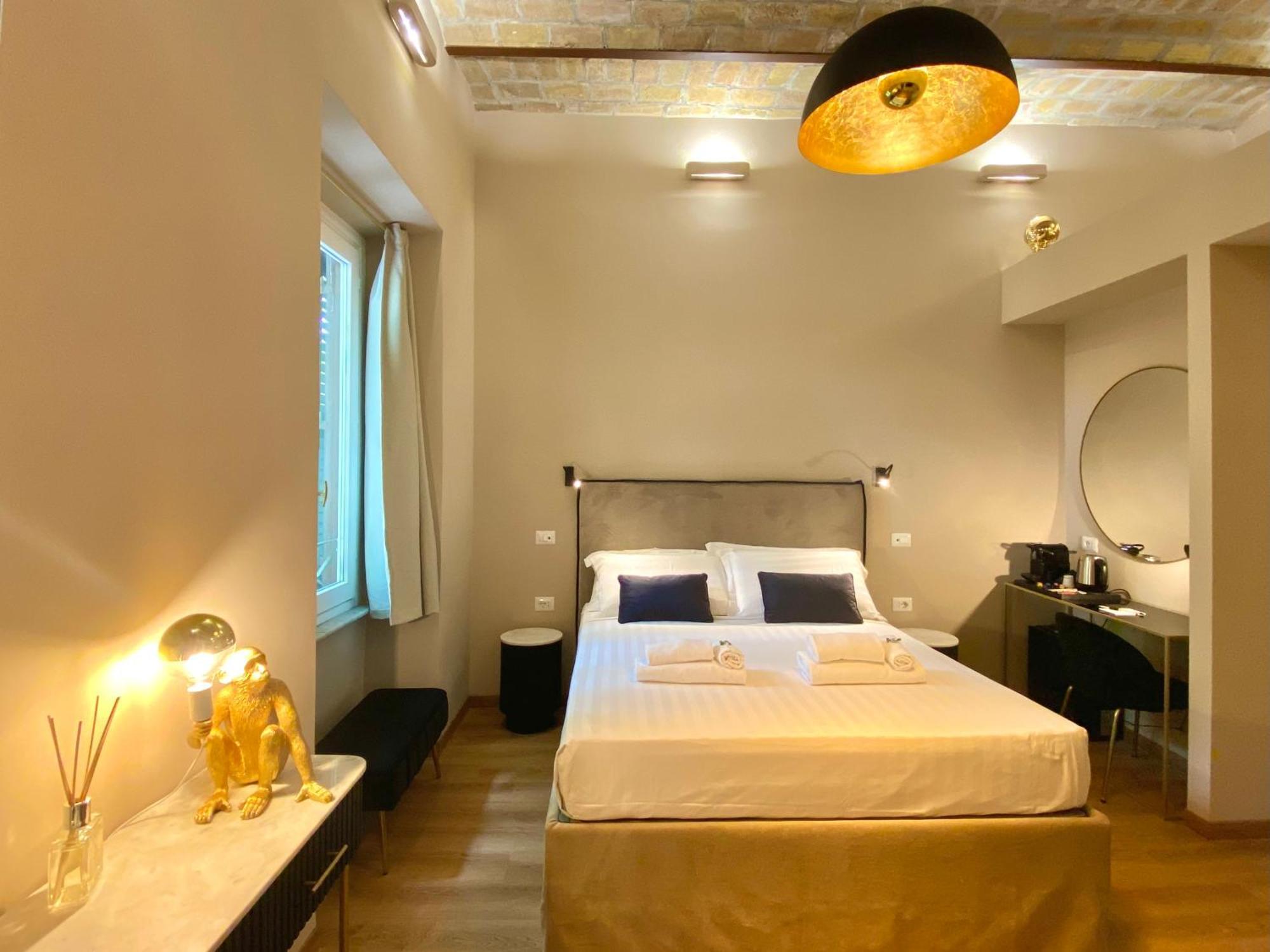 Queen Of Rome Luxury Rooms 외부 사진