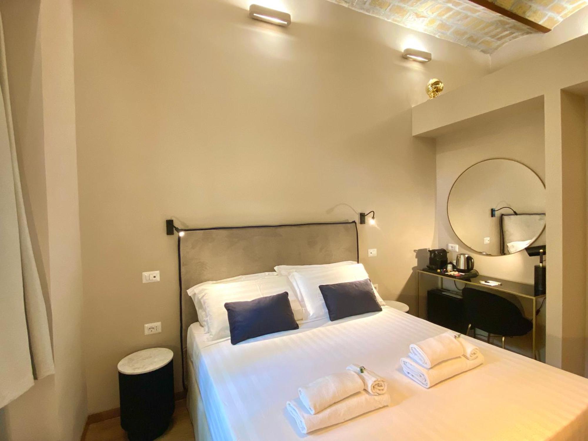 Queen Of Rome Luxury Rooms 외부 사진