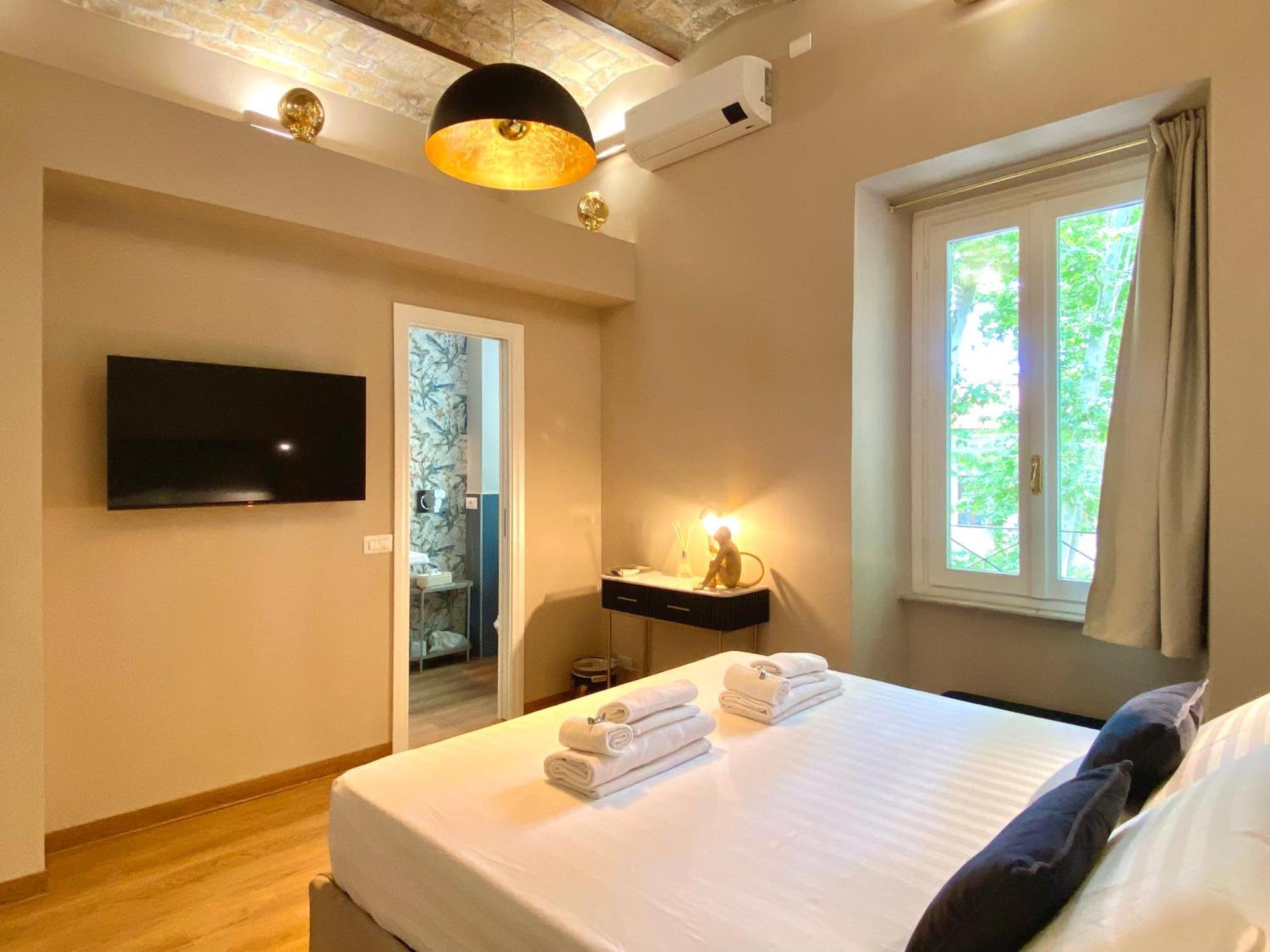 Queen Of Rome Luxury Rooms 외부 사진