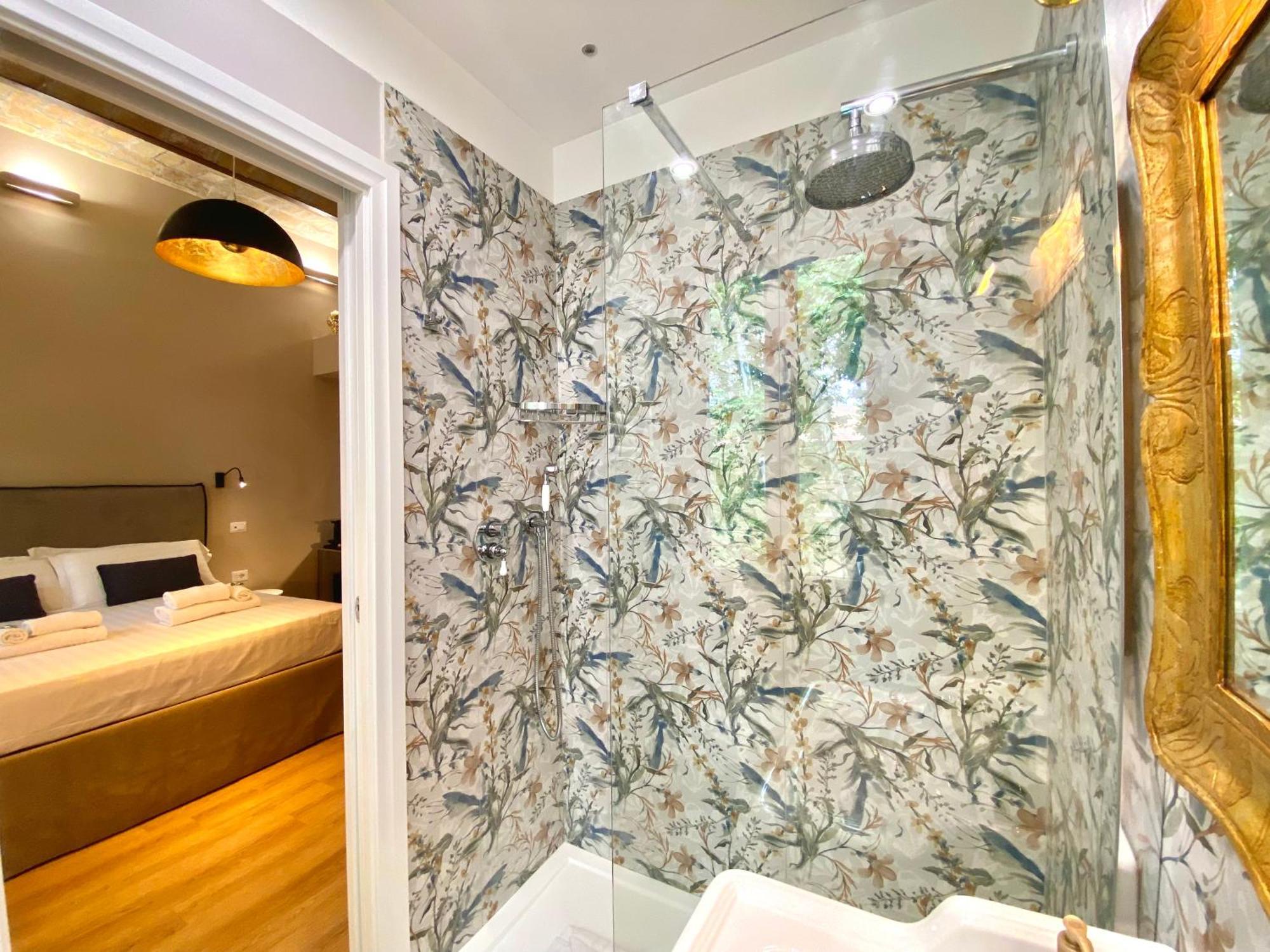 Queen Of Rome Luxury Rooms 외부 사진
