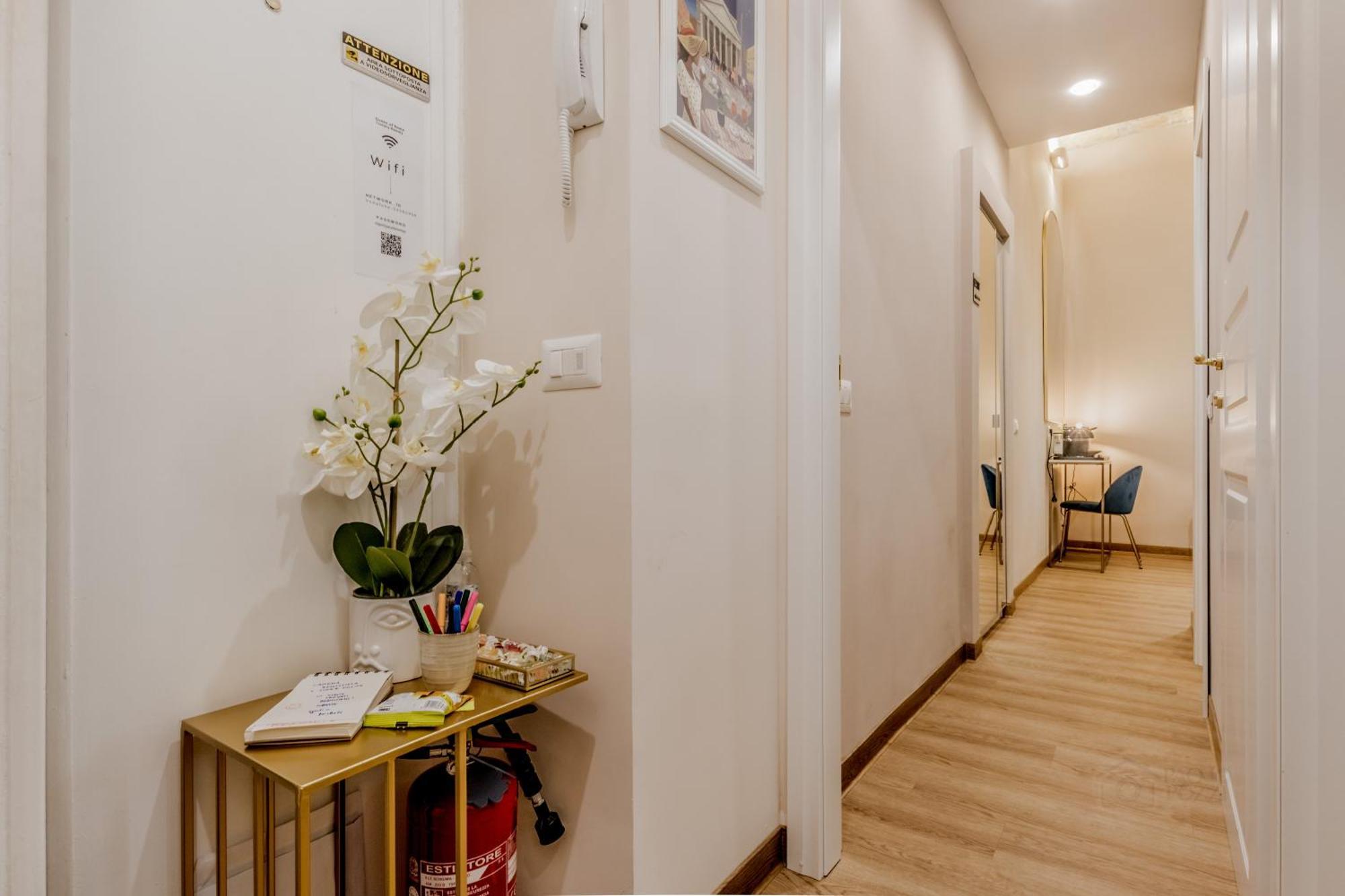 Queen Of Rome Luxury Rooms 외부 사진